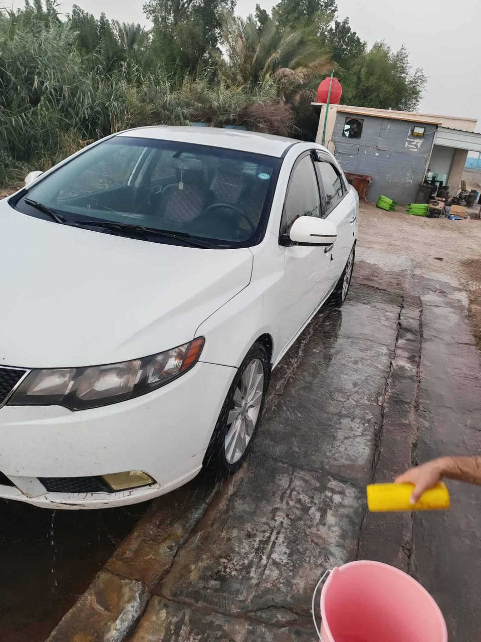 سيراتو موديل 2012 رقم اربيل  محرك وكير خير من الله تخم تاير جديد تحكم ستيرن اشاير مري كهربائيات كله شغاله ماعدا التبريد نقص غاز ***********
