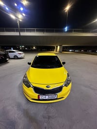 من رخصه الادمن سياره فورتي للبيع رقم بغداد انكليزي مصفره هيئه ومرور بأ...