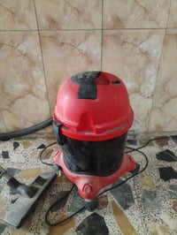 مكنسه كهربائي نضيفه مكاني العبيدي سعر ٣٠ وبي مجال للتواصل خاص او رقم ٠...