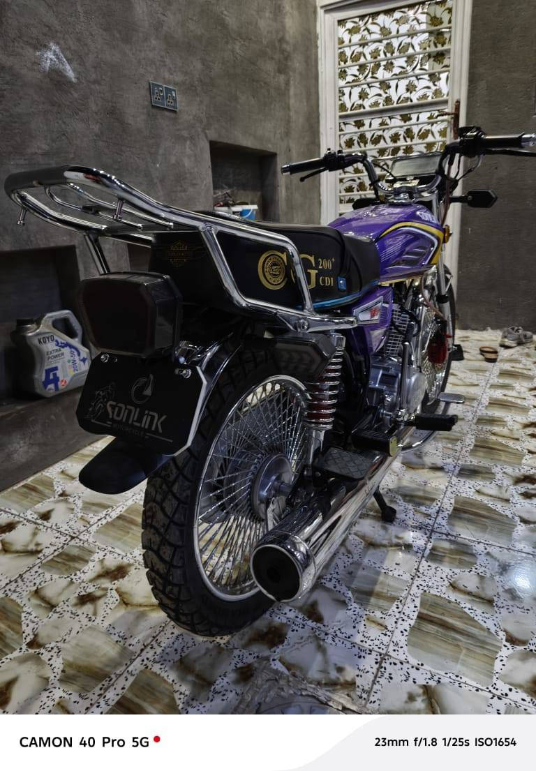 مكلف بنشر
تايكر سونك موديل 2025
دراجة نضيفة وجاهزة خير من الله
المكان واسط صويرة
السعر 850 وبيها مجال قليل للشراي
هاذة رقم راعيه ***********
