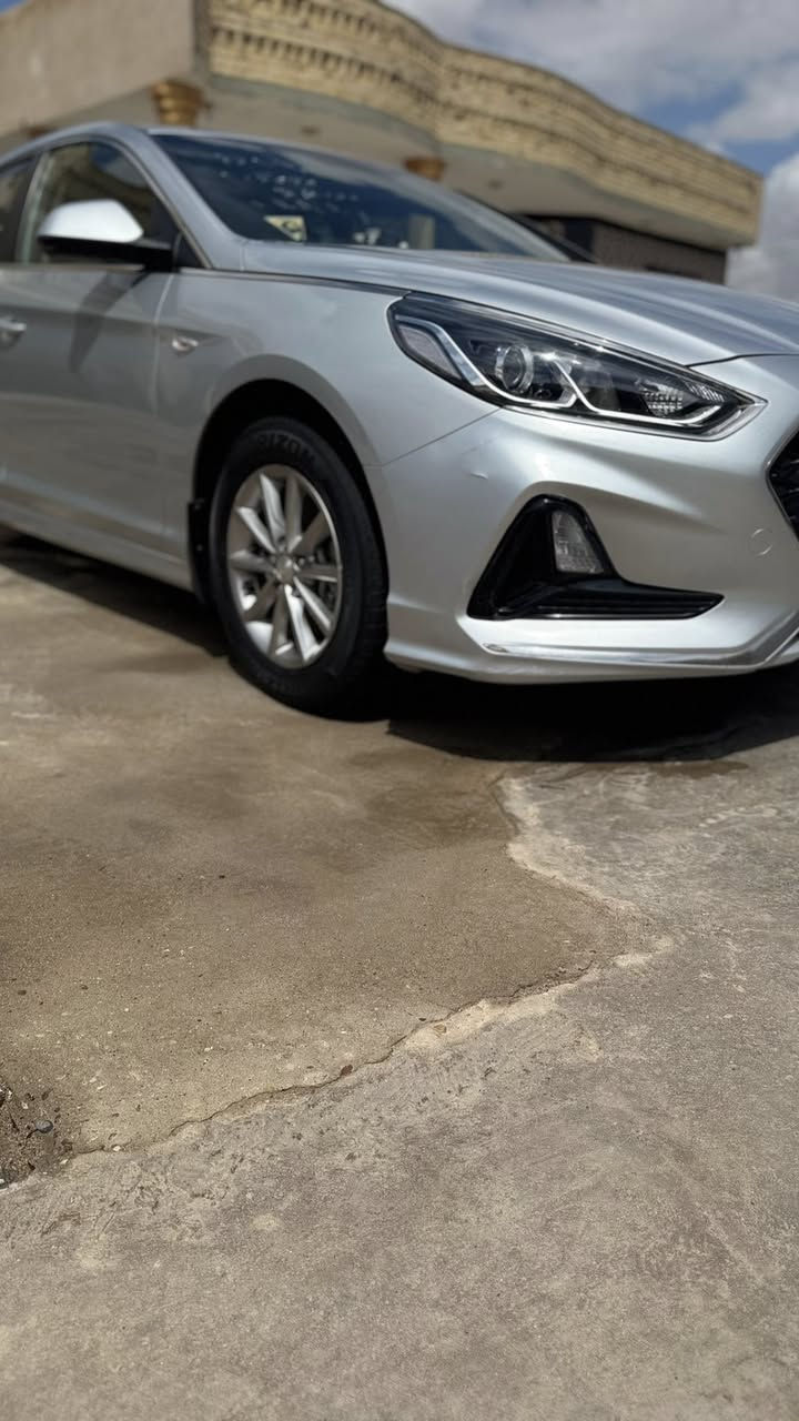 سلام عليكم سوناتا موديل٢٠٢٠رقم ربيل سنويه مجددد تحويل ثاني يوم تريد وكاله تريد تحويل سيارة جاهزه من كلشي كير مكينه حداديه تخم تاير مكينه٢٠٠٠دوش سياره جاهزه لخير سعر ١٥٥مكان سيارة البصرة ***********
