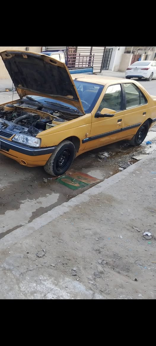 بيجو لميس 2013
رقم بغداد دولي انكليزي الجديد 
محرك قبل يومين مسوي تجفيت عام 
بساتم ابو الحفر رنكات يطغات واشرات قوايش تايم كيس وداينموا  رولات  كرنك اصلي 
يعني تجفيت عام حتى دهن سحك بعدة بالسيارة. 
بنزات جدد دسكات فلنجات جدد  حتى بريشر جديد يسموه بور بريك وعبنار بريك رئيسي كلة جديد 
تايرات نضيفات ويالة مصبوغة 
باتري جديد 
مصفرة غرامات هيئة سنوية 2028
مدوشمة كشنات أرضية كلة جديد 
*********** بي واتساب 
مكاني بغداد بياع شرطة رابعة 
سعر 40
