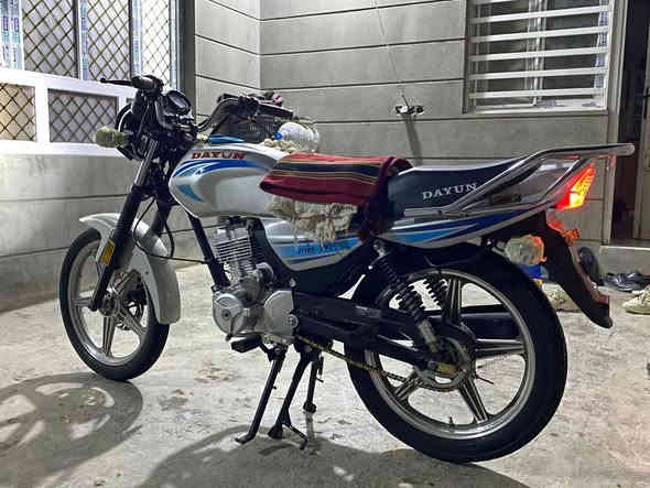 دراجه دايون عظم للبيع موديل 21 ((اوراق اوراق اصولي))

((وصل معرض موجود موجود لا تخابرني وتكلي وصل معرض موجود )) الدراجه نضافه 23 كلشش نضيفه ع وضع شركه كهربائياته كله شغاله سلف هندر اشاير بكلايت لايت عالي ناصي اشاير عدادات خير من الله مكفوله كفاله عامه

مكاني بطويريج 

السعر 1050

***********

***********
