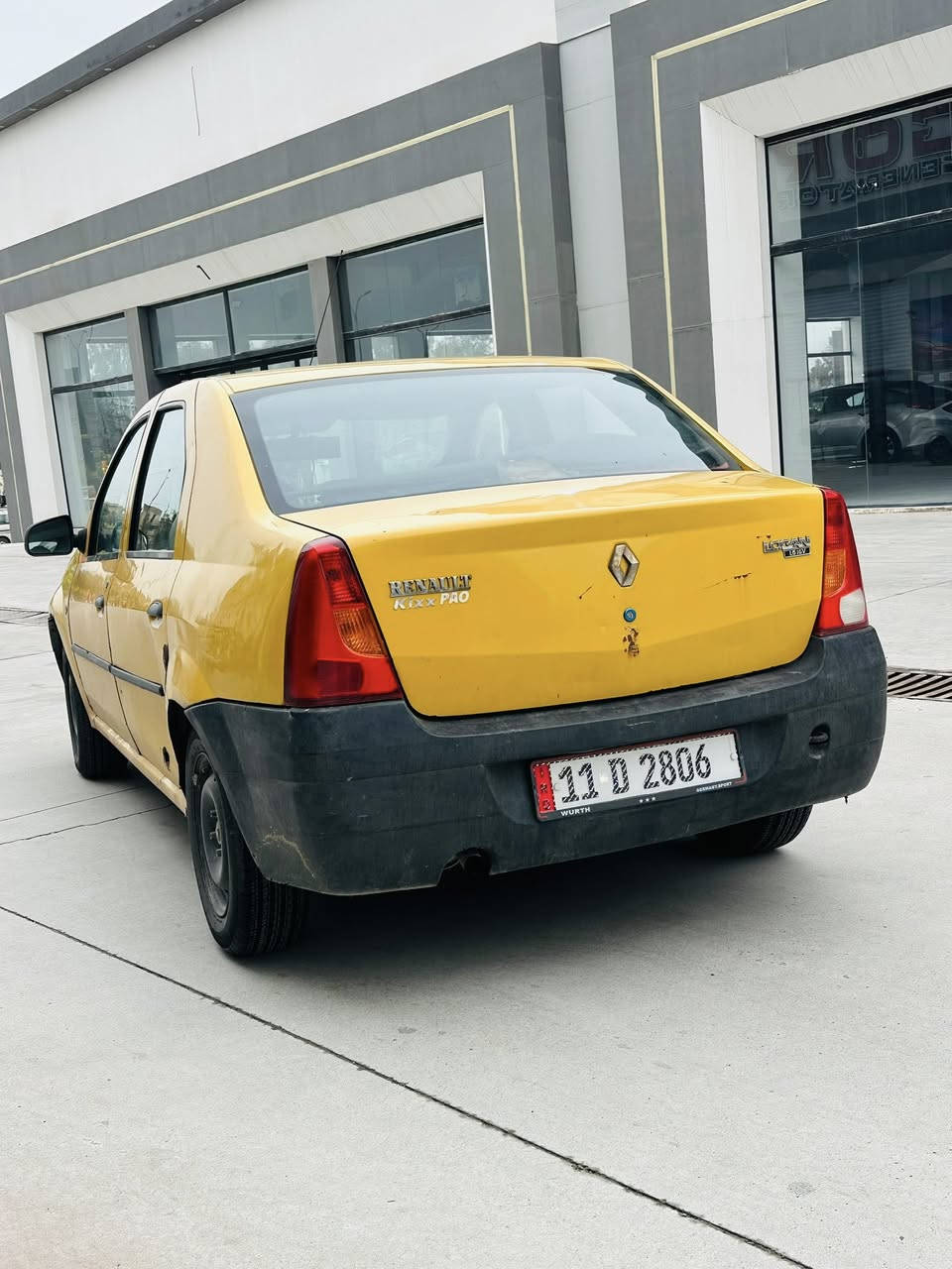 رينو لوكان 2010
رقم بغداد دولي بأسمي السنوية 
هيئة وغرامات صفر 
كابون بانزين بيها 
طخم تايرات جديد 
صدر السيارة امامي وخلفي جديد طكه 
طخم درايم شفتات جديد 
كير ومحرك شرط 
السياره جاهزة ومال رزق 

السعر:32 وبيها مجال للطيبين 

اسيا ***********
كورك *********** 

اخوان الخاص مغلق اتصل وتدلل
