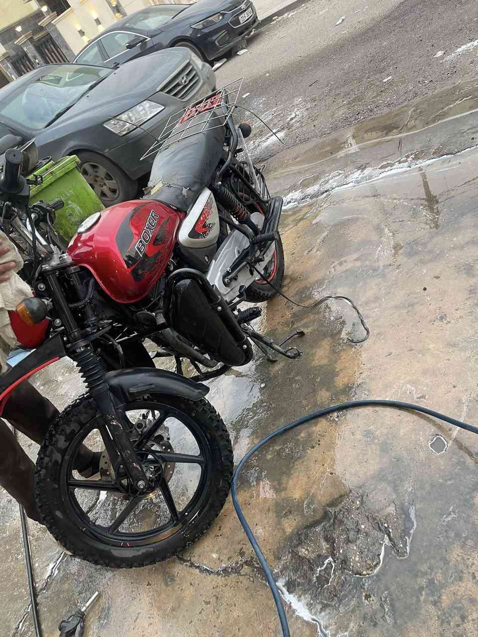 سلام عليكم
دراجه. بوكسر. جبلي. 
موديل. ٢٢ 
مكينه مكفوله مامفتوحه 
دراجه. أورقه. ضايعه اكفل سرقه عشاير 
دراجه. خير. من الله 
سعر ٨٠٠ بيه. مجال. بسيط 
*********** بيه. وتساب
