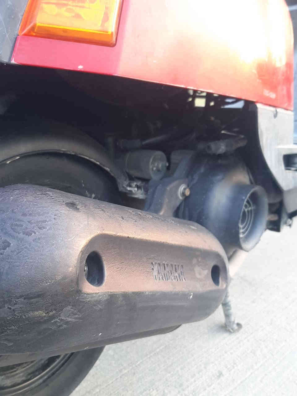 سلام عليكم 
دراجه ماكس بوليس كابريتر 
دراجه نضيفه مال رنبه على أيدي 
اي نقص ما بيها و الدواخل ملح و احلا من الصور بهواي و كفرها مختم تطابقه وي الشاصي و ما مفتوحه ولا بيها اي شي تجاري الدراجه للمراوس او البيع *********** 
واعتذر ع الاطاله.
