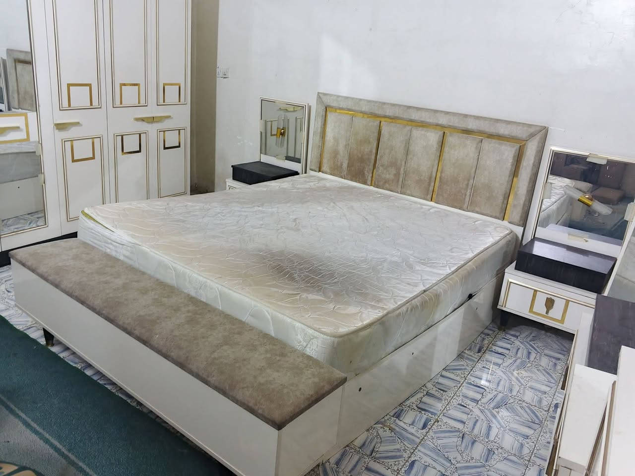 غرفه تركي للبيع متكونه من 6قطع للبيع


**إذا كنت صاحب هذا الإعلان وتريد حذفه لأي سبب، رجاءا أرسل رسالة إلى الدعم الفني**