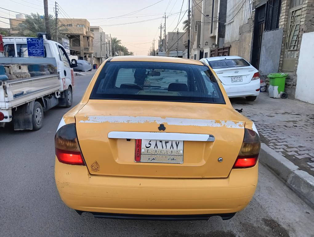 طيبه 2013 محرك ريو 
كير محرك كفاله صدر امامي خلفي تخم تاير تخم دبلات كهربائيات كلها جاهزة سيارة بدون صبغ بيها جاملغ امامي مبدل بسبب طخه بسيطه قديم موجود تبريد شغال منقص غاز شوية السعر 32 ورقه
مكان سيارة دورة الطعمه 
*********** بغداد, العراق
