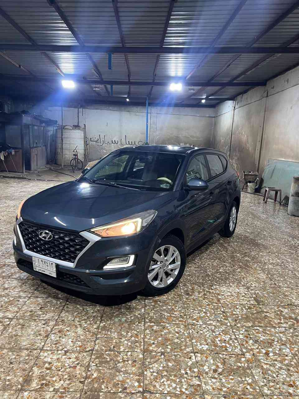 هونداي توسان موديل 2019 وارد أمريكي حادثها جاملغ وبنيد وهنا بل العراق صار بيها صبغ باب وجاملغ وشوية التكملة مال السايق فقط صبغ..
السيارة جاهزة على اخر حباية كير مكينة تبريد تخم تاير باتري كل أمورها تمام تمام وجاهزة.. مكان بابل السعر 160 ورقة وبيها مجال حك جيتك.. اني مكلف بل النشر رقم صاحبها *********** ابو أمير
