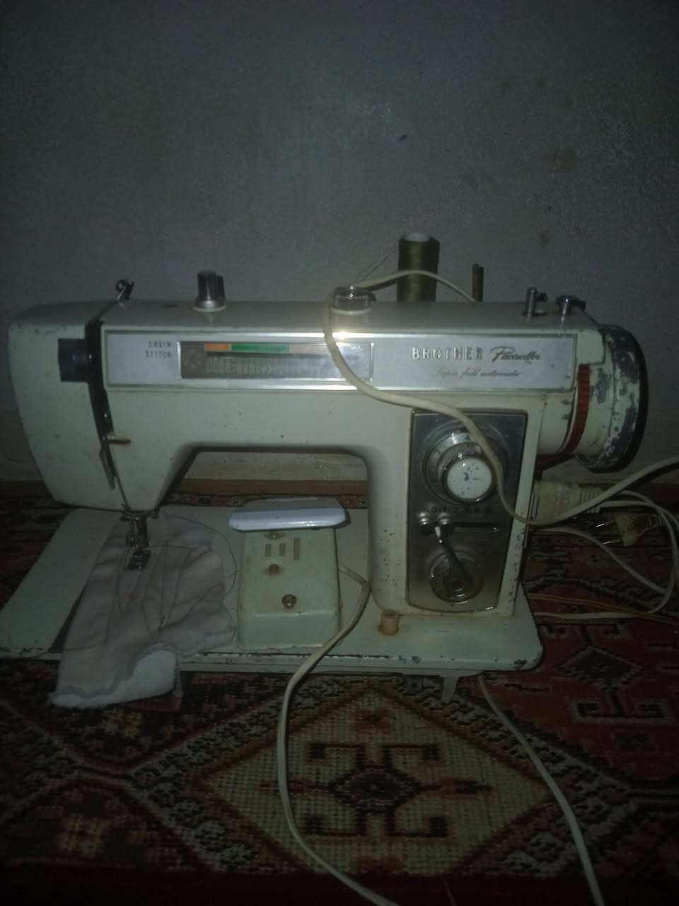 سلام عليكم مكينه للبيع شغاله السعر خاص او تصال ع رقم الهاتف *********** مكان ذي قار قضاء الفجر
