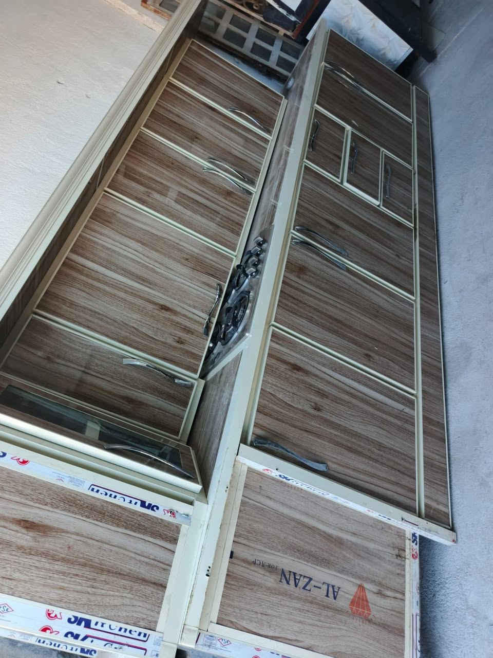 اللهم صلي على محمد وآل محمد كاونتر اخو جديد ٥متر وياه ساحبه وطباخ سعر ٥٠٠


**إذا كنت صاحب هذا الإعلان وتريد حذفه لأي سبب، رجاءا أرسل رسالة إلى الدعم الفني**