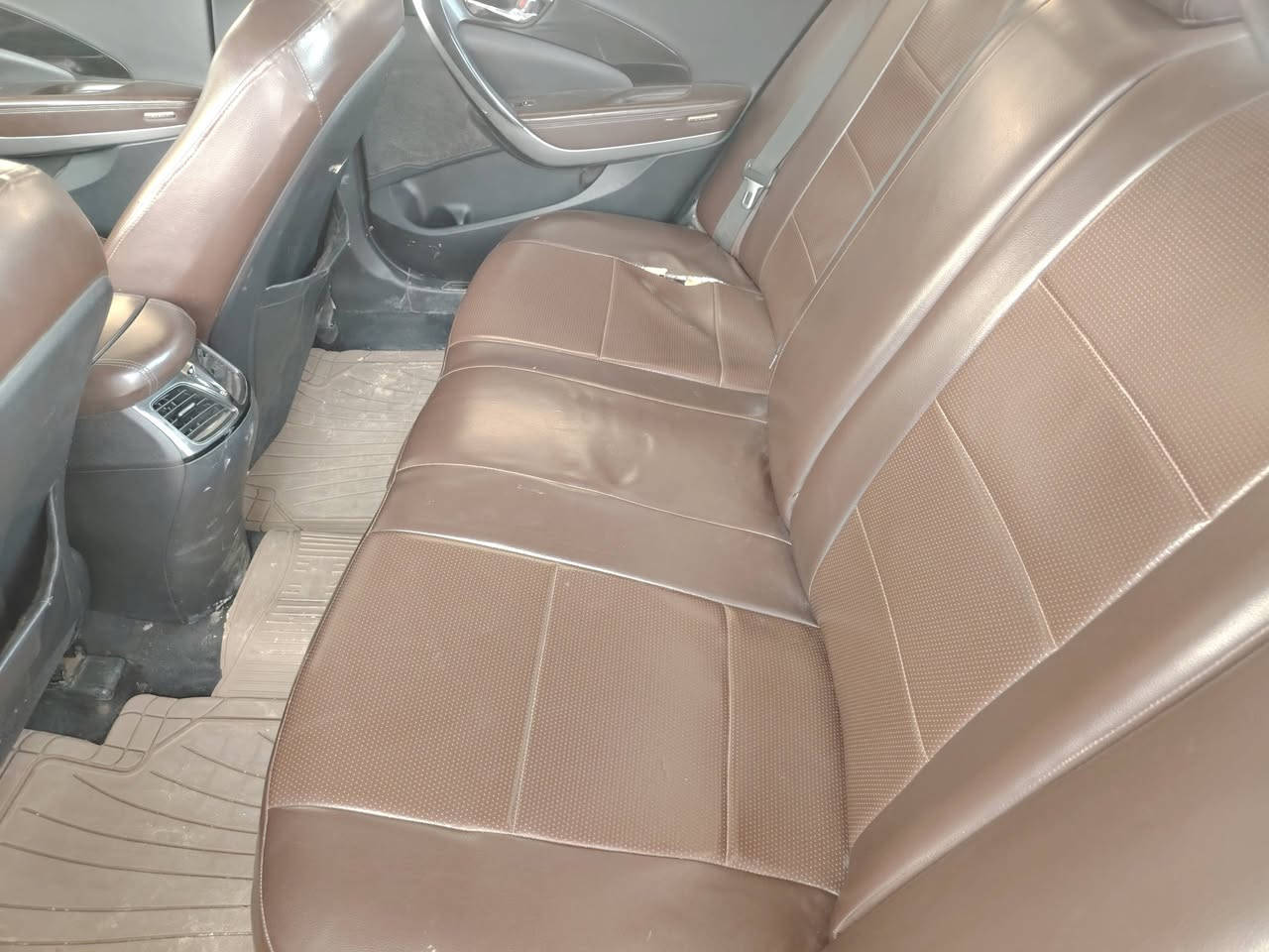 صباح الخير ازيرا موديل 13فول مكفوله من الضربه ولتبديل فول مواصفات للبيع تحويل مباشر عنوان بابل قضاء جبلا *********** السعر 130
