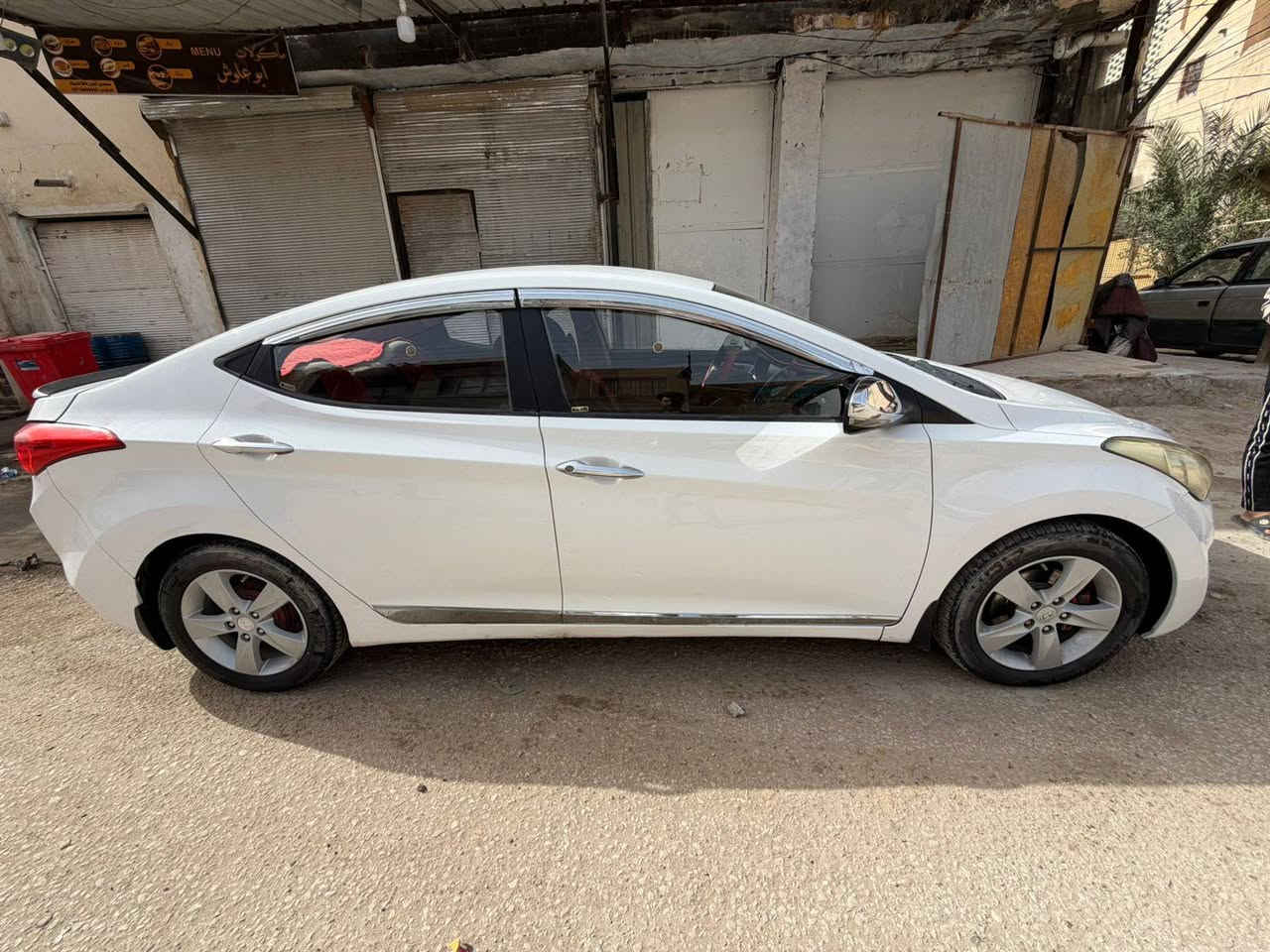 سلام عليكم النترا موديل 2014 فقط تبديل قبق جنطه ***********
