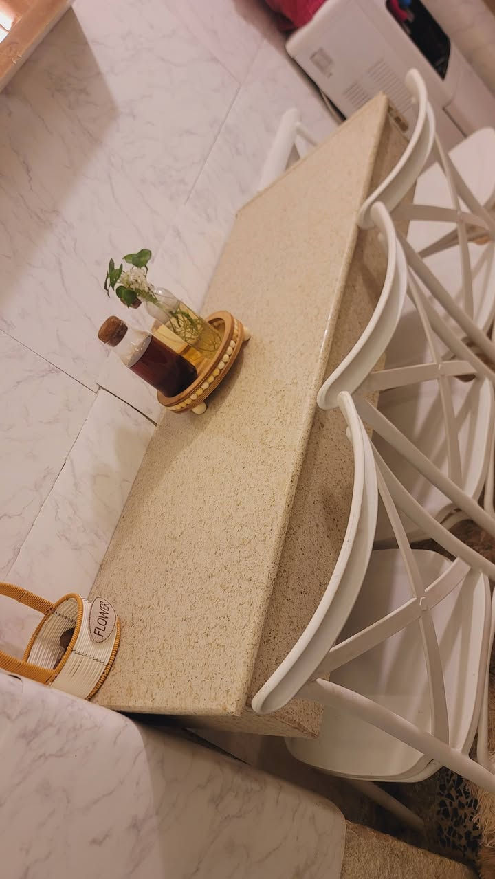 بار مرمر كوارتز تعليك كامل اريده ب٣٥ ومكان بغداد للاتصال ***********
