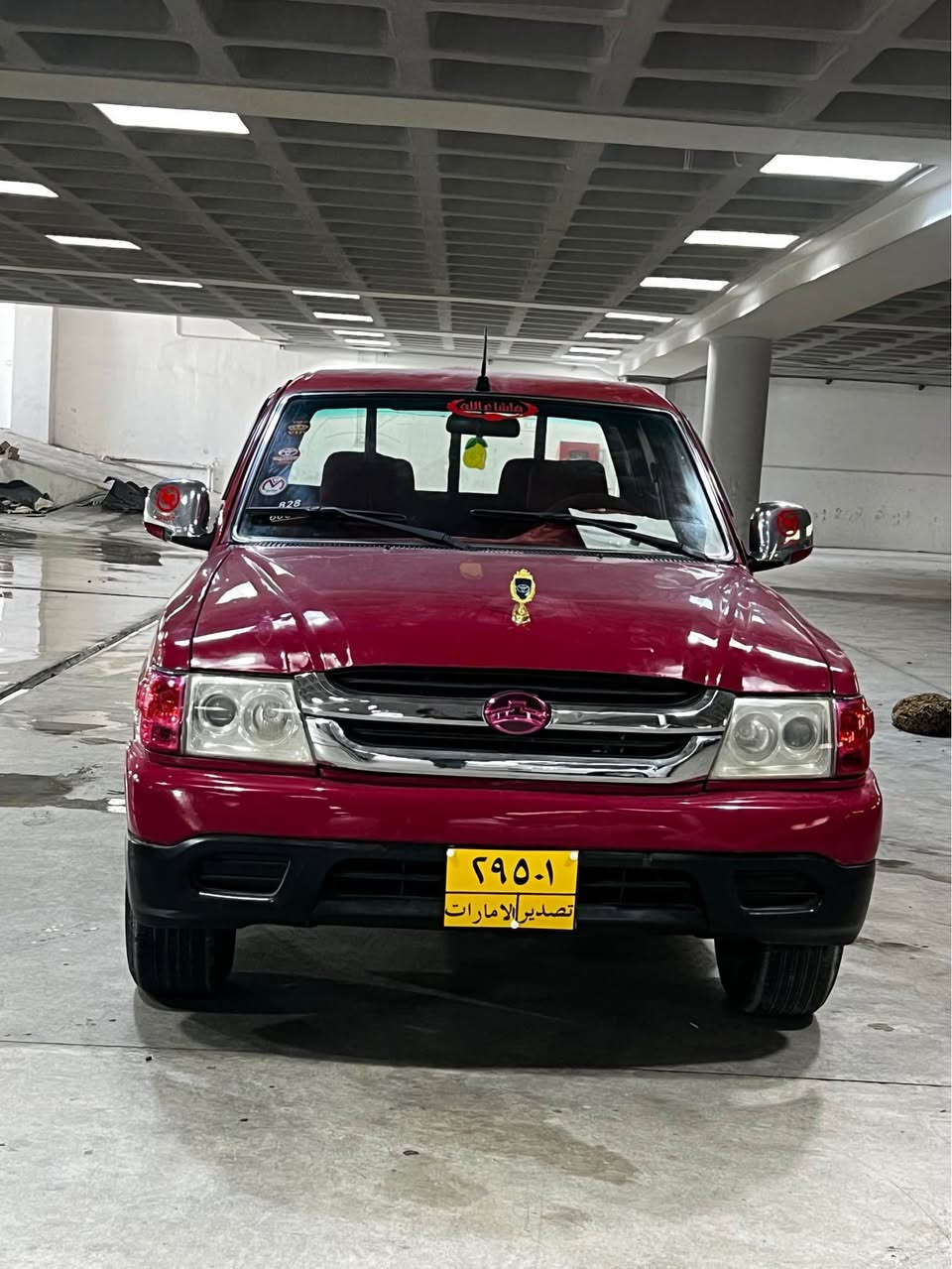 ئەم دێرە جوانە بۆ فرۆشتن مۆدێلی ٢٠٠٩ بەشەرتی مەکینەو گێڕ و ئەکسڵ دینارێک مەسروفی نیە زەربەو لێدرانی هیچ نیە سەیارەکە هەتا بڵێ جوانە چوار تایەی لۆکی بۆ بەستراوە کتاب و هەمو شتێکی مەزبووتە نرخی ٣٨ گڵاو ماعەمەلەیەکی برایانە 
ژ.م *********** كالار, السليمانية
