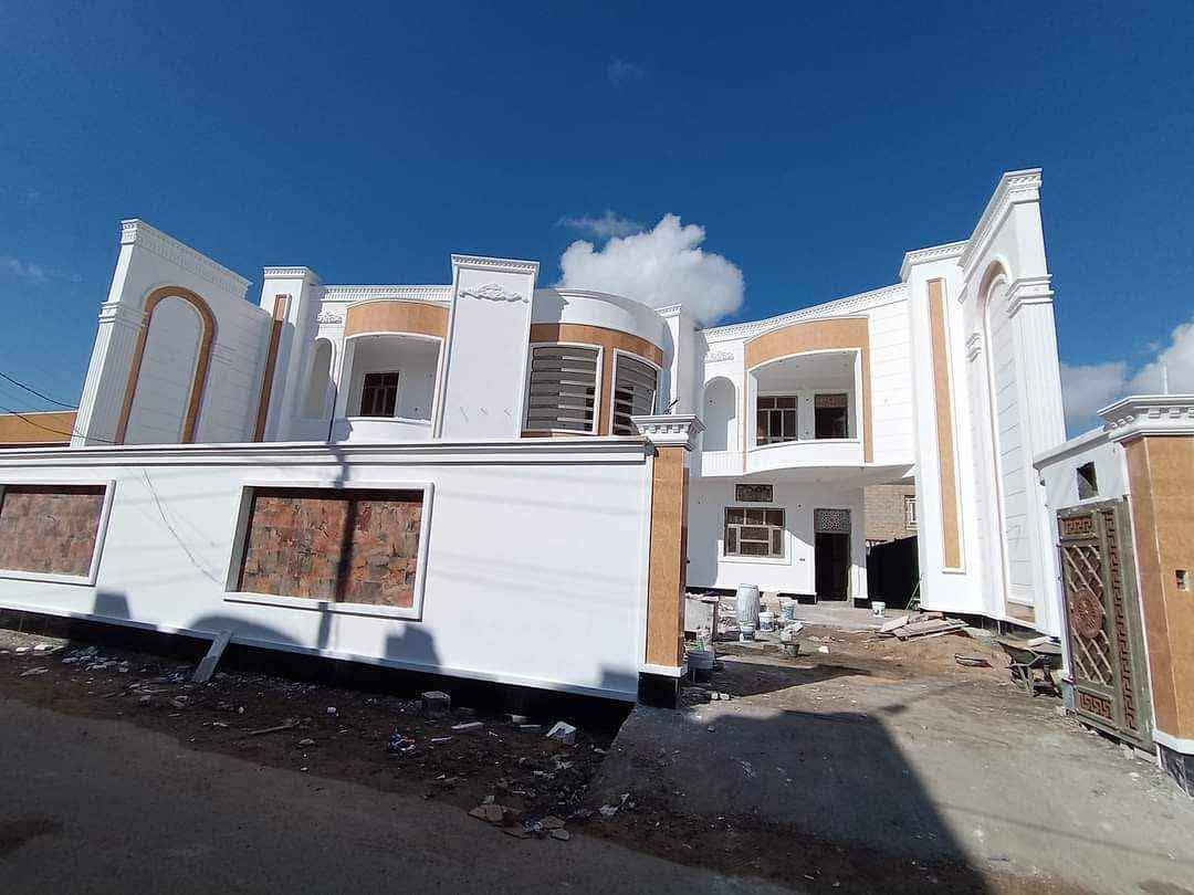 السلام عليكم الي يحتاج صباغ اني متواجد اشتغل ديكورات ونقشات هذا رقمي ***********
