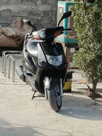 دراجه للبيع سكنس نثيه ١١٠ ياباني اصلي الدراجه حلوه وا نضيفه استفسار ات...