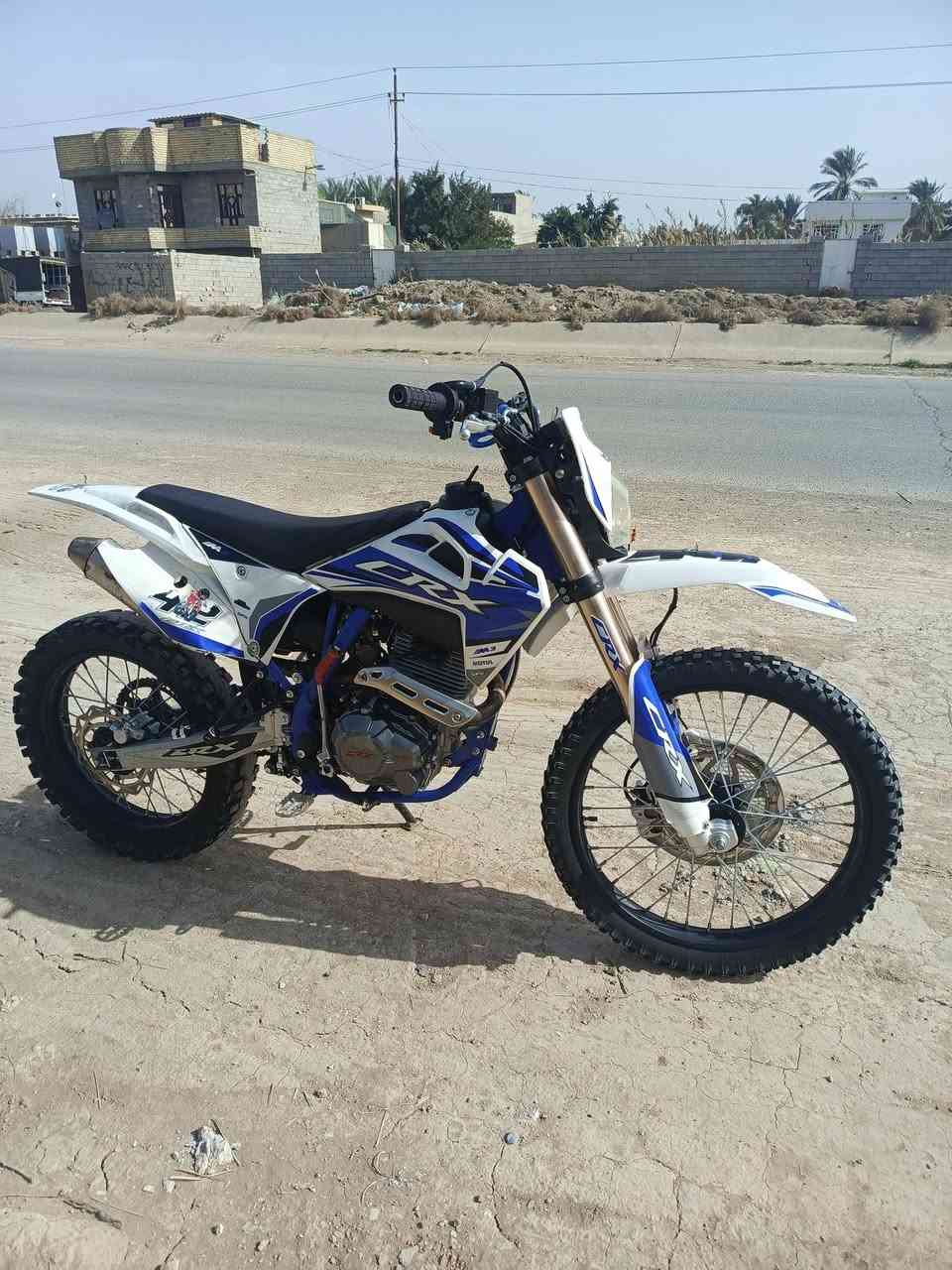 السلام عليكم دراجه قفاز سيار كس موديل 2025 محرك 300ccكفالة عامة سعر 1300بيهةمجال المكان ديالى خان بني سعد الرقم ‏‪***********‬‏
