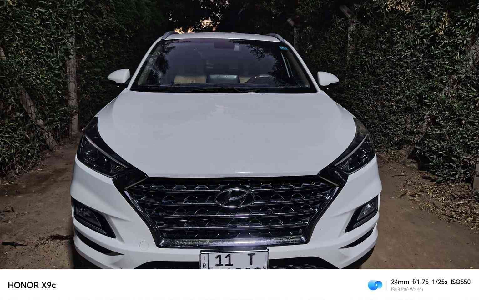 للبيع توسان مقفول الكفاله عامه خدوش خباثه رقم بغداد موديل 20 عنوان بغداد الرشيد رقمي *********** رقم***********
