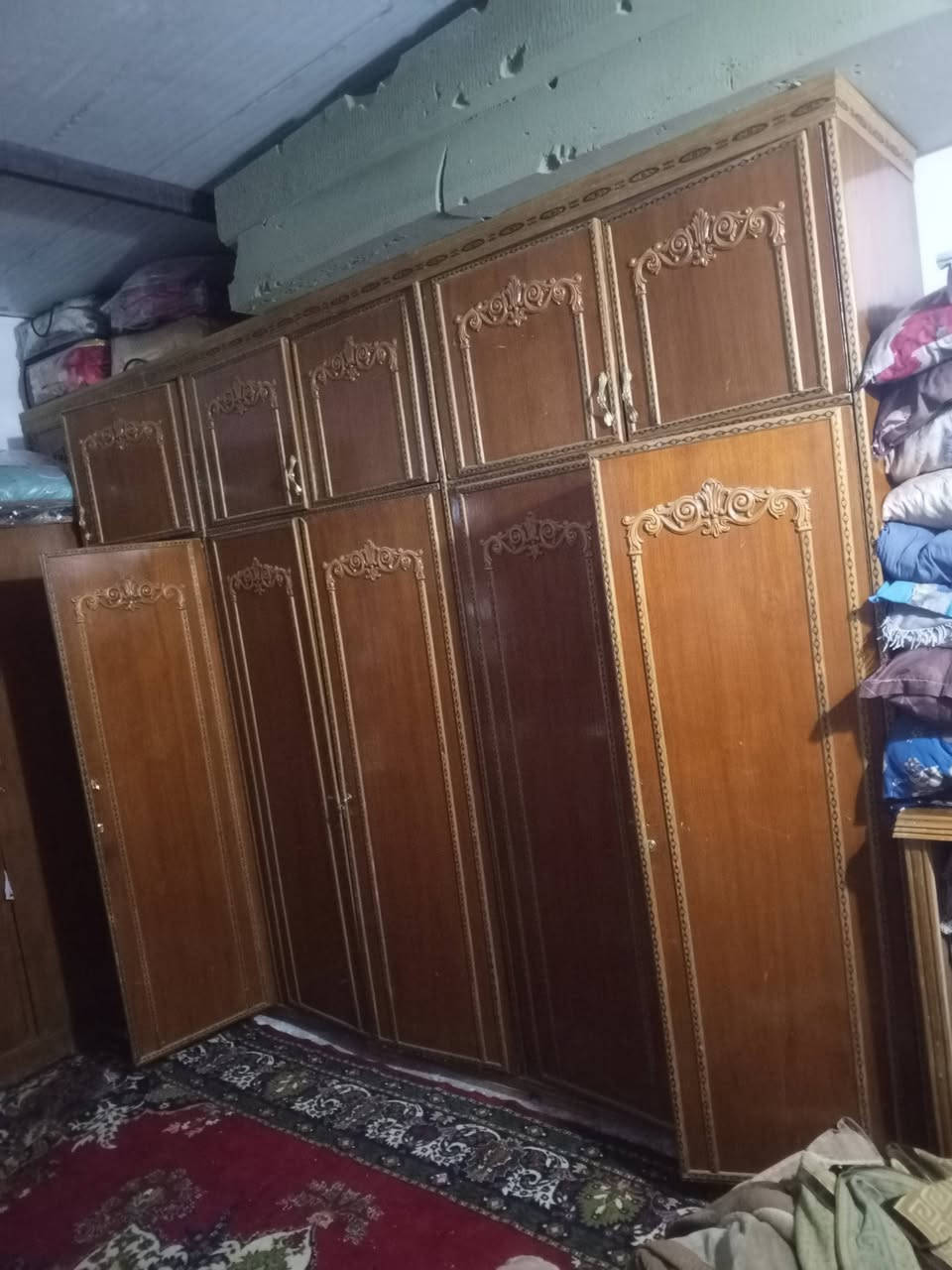 السلام عليكم كنتور للبيع كنتور نضيف مستعجل ع البيعه مكاني سبع اقصور شارع ابو علي يده مكسرات عوزه اقفاله  سعره 100وبي مجال ***********
