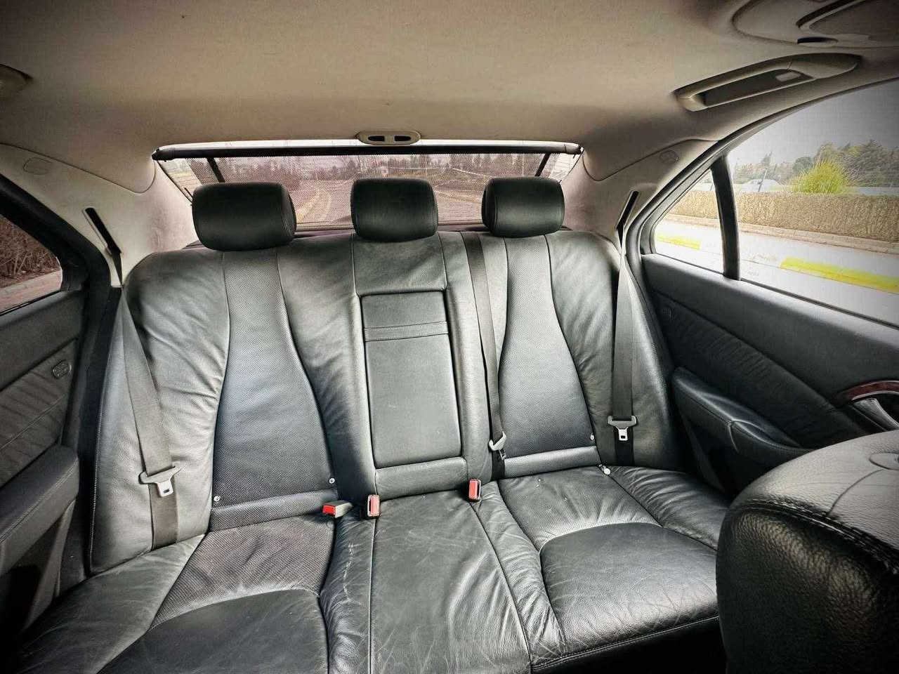 مارسيدز ساغ

مودليل2005
مةكينة350s
موسةفات فول 
سلايتدجلد هيتةر سوكاني كارةبا 
دةلبلي هةواية 3مودي هةية 
ئاوينة ئيشارةت
كارةباي هةموكياني مةزبوت 
كيرومةكينةي بةشةرت
4تايةي لوك
بي جالوشوخت
يةك باجةي بوياخة بيناو كرتن
سعر62 مةعامةلة
***********
