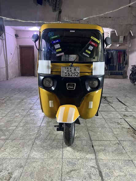 للبيع تكتك 2019 رقم وسنوية التكتك كلش حلوة  
السعر ستة وربع وبيها مجال 👌🏻
المكان مدينة الصدر قطاع 45
للاستفسار  ‭٠٧٧٧ ٩٦٤ ٧٨٥٤‬
شوف الفيديو قبل لاتتصل 👍
