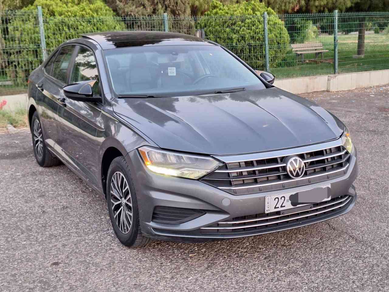 کوردی / عربی
ڤولگسواگن جیتا مودیل 2020
مواسەفات SE PLES
پانۆڕاما + بەسمە + چوار کوشن هیتەر و جڵد + سوکان هیتەر + شەغال + پێش و  پشت کامل ڕادار زۆر مواسەفاتی تر
بەنسبەت بۆیاغ بۆنیتی بۆیاغی دوبەیە و هەردوو چاملغی پێشەوەی کلێری ئەمریکای لێدەرچووە بەبێ معجون تەنها کلێرە وە دۆسەی سەکنیشی بۆیاغی ئەمریکایە ئێرباگ تەنها سوکان تەقییە و بلادی داندرایتەوە شانەکانیشی بلادییە نەتەقییە  پێشی ڕادێتە و هەموو شتی بیلادییە ژوورێی هیچ نەگرتییە حەماوەی بەشەرتە گێڕ و مەکینە و ڕادار و بەردی گزۆز و ڕادێتەی بەشەرتە سەیارەکە 83 هەزار ڕۆشتییە 
چاملغی پشتەوە لای سەیاق قۆپاویەکی هەیە چاکنەکرایە لەڕەسمەکان دیارە لەگەر جێیەکی بچووک نیشانم کردییە لەڕەسمەکان
نرخی 128 وەڕەقە و مەجالەکی کەمی تێدایە
بەناوی خۆمانە و بەناوکردنی بەشەرتە

*********** واتساپ+ڤایبەر
سفڕ حەفسەد و پەنجا شەش سەد و نەوەد و چار چل و سێ نەوەد و دوو

فولکسواکن جیتا مودیل 2020‌‌‌
مواصفات SE PLES
بصمە + بانوراما + اربع کشنات هیتر و جلد + ستیرن هیتر + تشغیل عنبعد + رادارات امامی و خلفی و نقطە عمیاء بعد هوایە بی مواصفات
بالنسبە ضرر السیارە بی بنید صبغ دبی و جاملغین امامی طلح کلیر امریکی یعنی بدون تبدیل و معجون فقط کلیر و دوسە مالسکن هم صبغ امریکی
ارباک بس استیرن تاک و راجع بلادی حتی ارباک بردات ماتاک بلادی 
بدون دواخل رادیتر کلشی بلادی حتی حماوە بشرط کل بلادی
کیر و محرک رادارات حجر اکزور رادیترات کل بلادی شرکە ماشیە 83 الف
جاملغ خلفی مال سایق بی رسعە مبین بالصورە مامصلع و اکو رسعە اسغیرە سویتها بخط احمر 
سعر 128 ورقە و بی مجال جدا بسیط
سیارە بأسمی و تحویل بشرط

*********** واتصاب + فایبر
صفر + سبعە + خمسە + صفر + ستە + تسعە + اربعە + اربعە + ثلاثە + تسعە +اثنین
