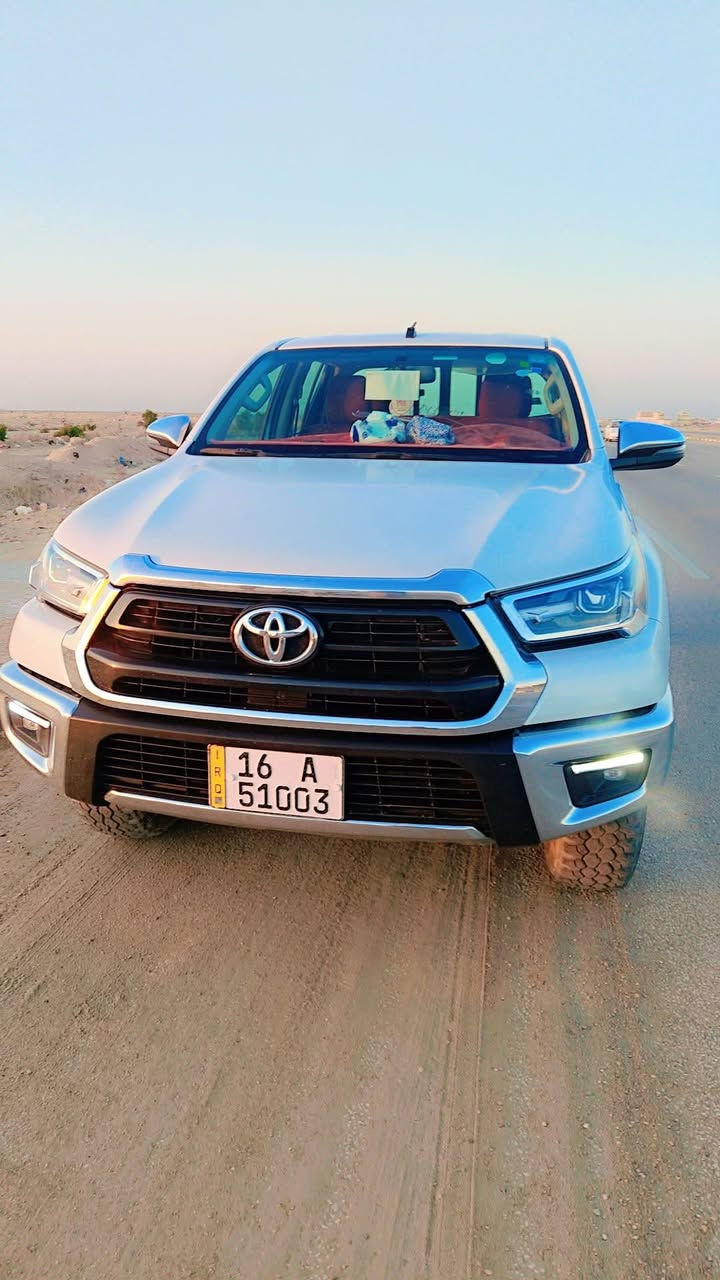 فور ويل للبيع موديل 25 سعودي عبد اللطيف جميل كفاله عامه حيل جديدة رقم قادسيه ***********
