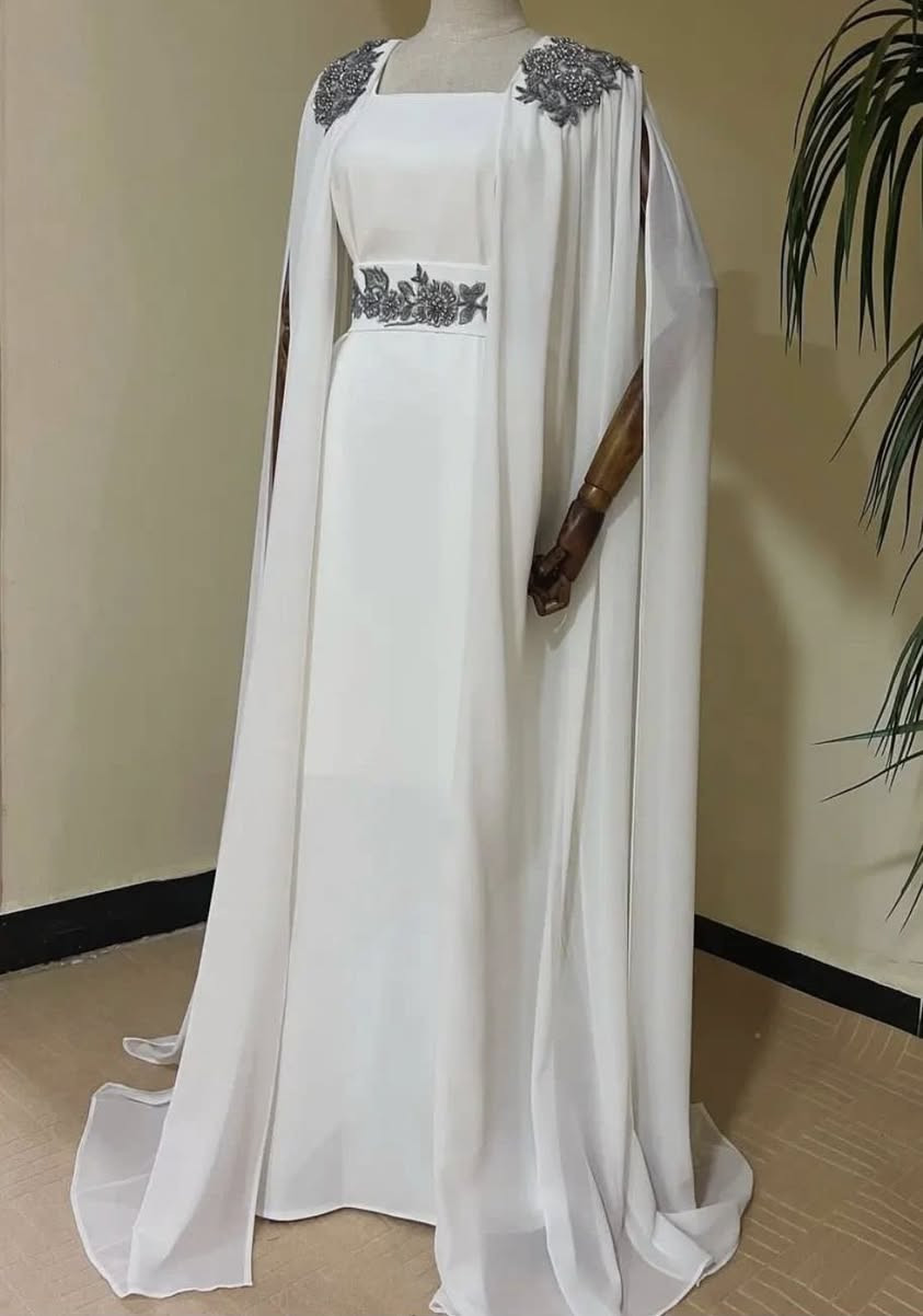 يلبس ق/٤٤و٤٢ يعني. لارج/اكس لارج الله شاهد ملبوسات ع كد ساعه ونظيفاتتتت جدد ونفس الصور بالضبط توصيل موجود


**إذا كنت صاحب هذا الإعلان وتريد حذفه لأي سبب، رجاءا أرسل رسالة إلى الدعم الفني**