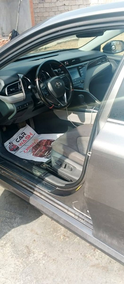 مكلف بل نشركامري موديل ٢٠٢٠رقم شمالي سياره حيل جديده ماشيه ٧٤ الف مكان السياره بيجي رقم الهاتف ***********,  ***********
