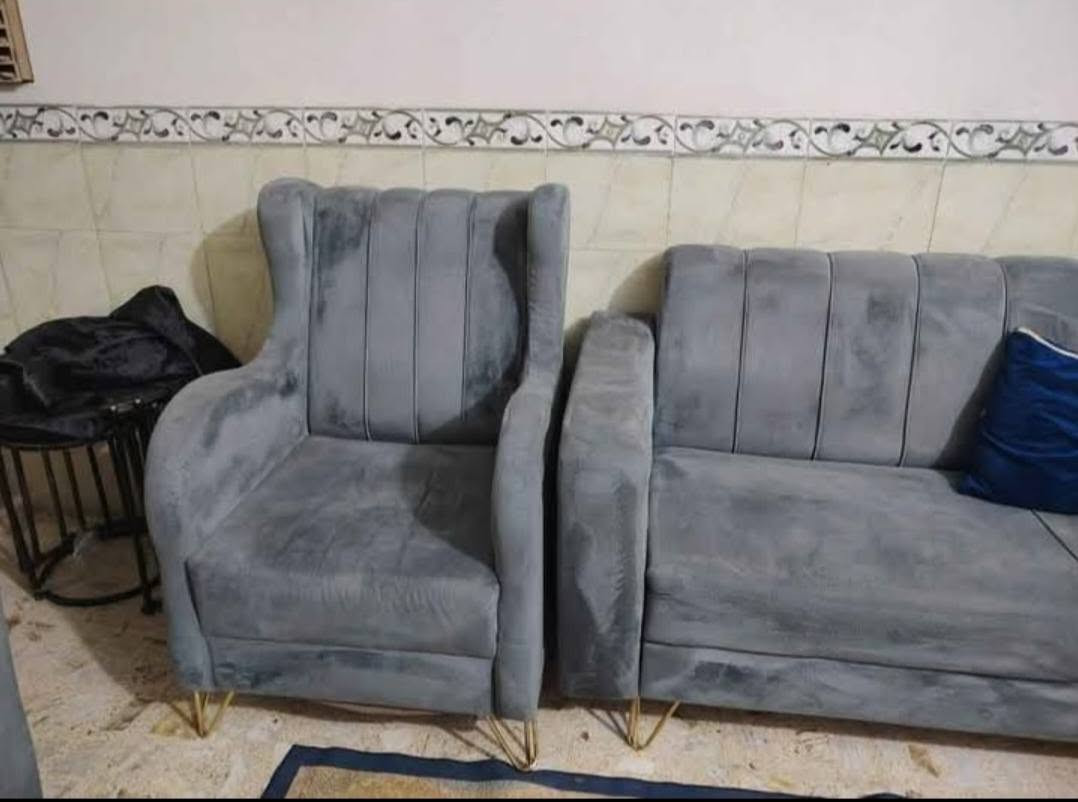 للبيع تخم 10 مقاعد ب275 مكانه حي اور.


**إذا كنت صاحب هذا الإعلان وتريد حذفه لأي سبب، رجاءا أرسل رسالة إلى الدعم الفني**