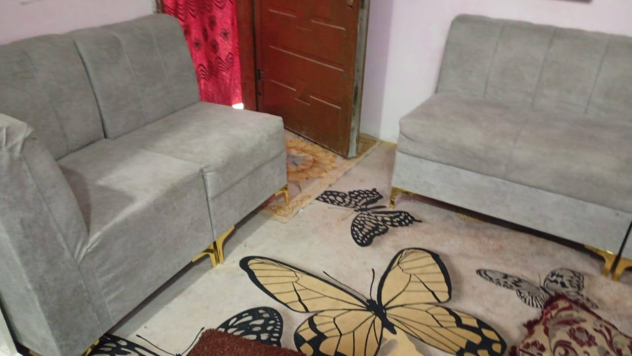 سلام عليكم قنفات للبيع نظيفات السعر 125 للاستفسار أكثر تصل واتساب وبخدمتك ***********
