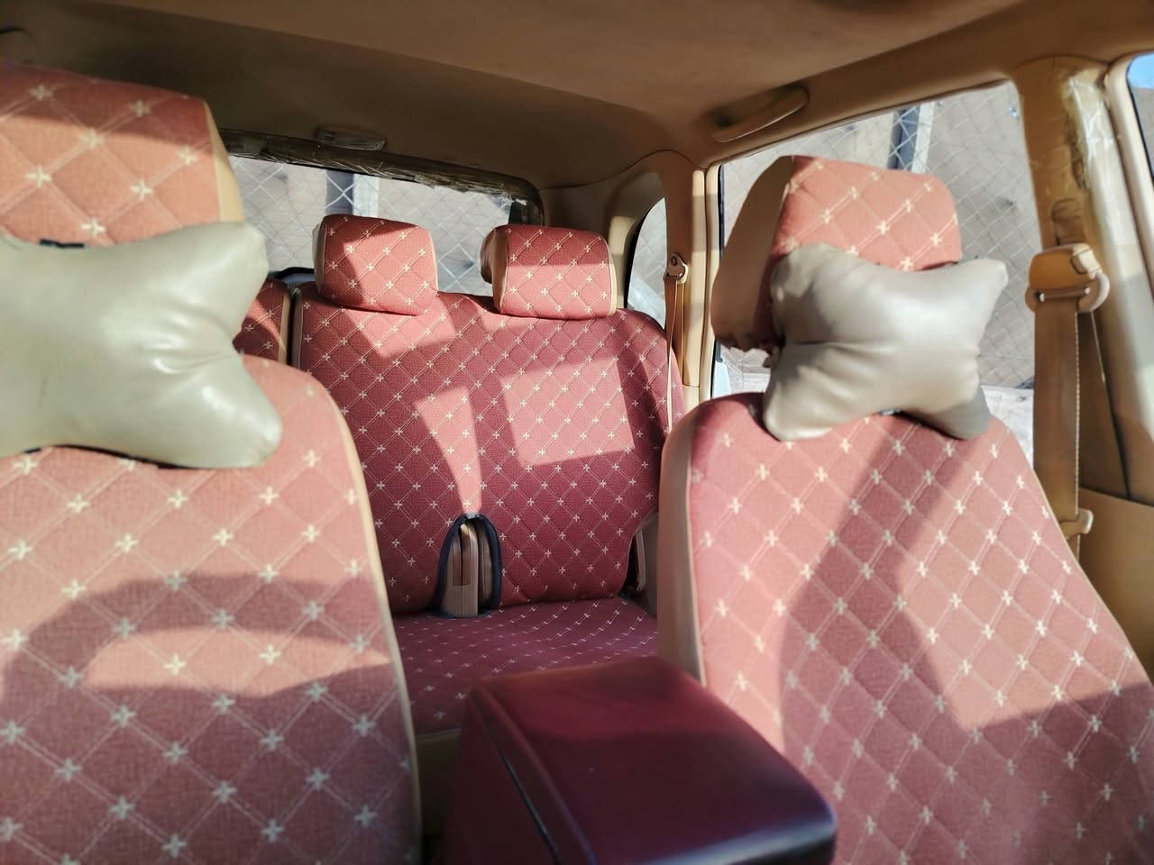 السلام عليكم احبتي تيكو 2013
تفاصيل السيارة محرك 1800 لا تنقيص ولا تبخير ولا خشونه 
كير كهربائي بلادي وبدون اي مشاكل
كهربائيات كلهه شغاله وبلاديه
عليها ادامة 
حدادية نضيفة تخم تاير واويالة جدد 
تبريد ثلج تدفئة شغاله + هيتر كشنات امامية 
داخل بيجي بحالة جيدة 
تحكم ستيرن جهتين حساسات خلفية
فتحة سقف سلايت روف 
سنوية بأسمي هزة جديدة ورقم انكليزي
كفالة فقط صبغ حزام
سيارة نضيفة استخدام بيت محافضين عليها وبالعافية عليه الي تكون من نصيبة 
السعر 62 بيها مجال بسيط
للأستفسار ***********
مكاني ديوانية مركز
مكلف بنشر
