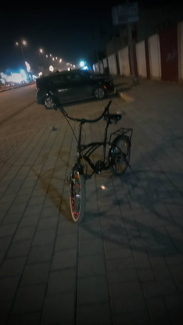 سلام عليكم بايسكل تكسي للبيع حجم 20موديل 2023 مامستخدم هواي السعر 110وبي مجال قليل لاستفسار الاتصال على الرقم ***********
***********
