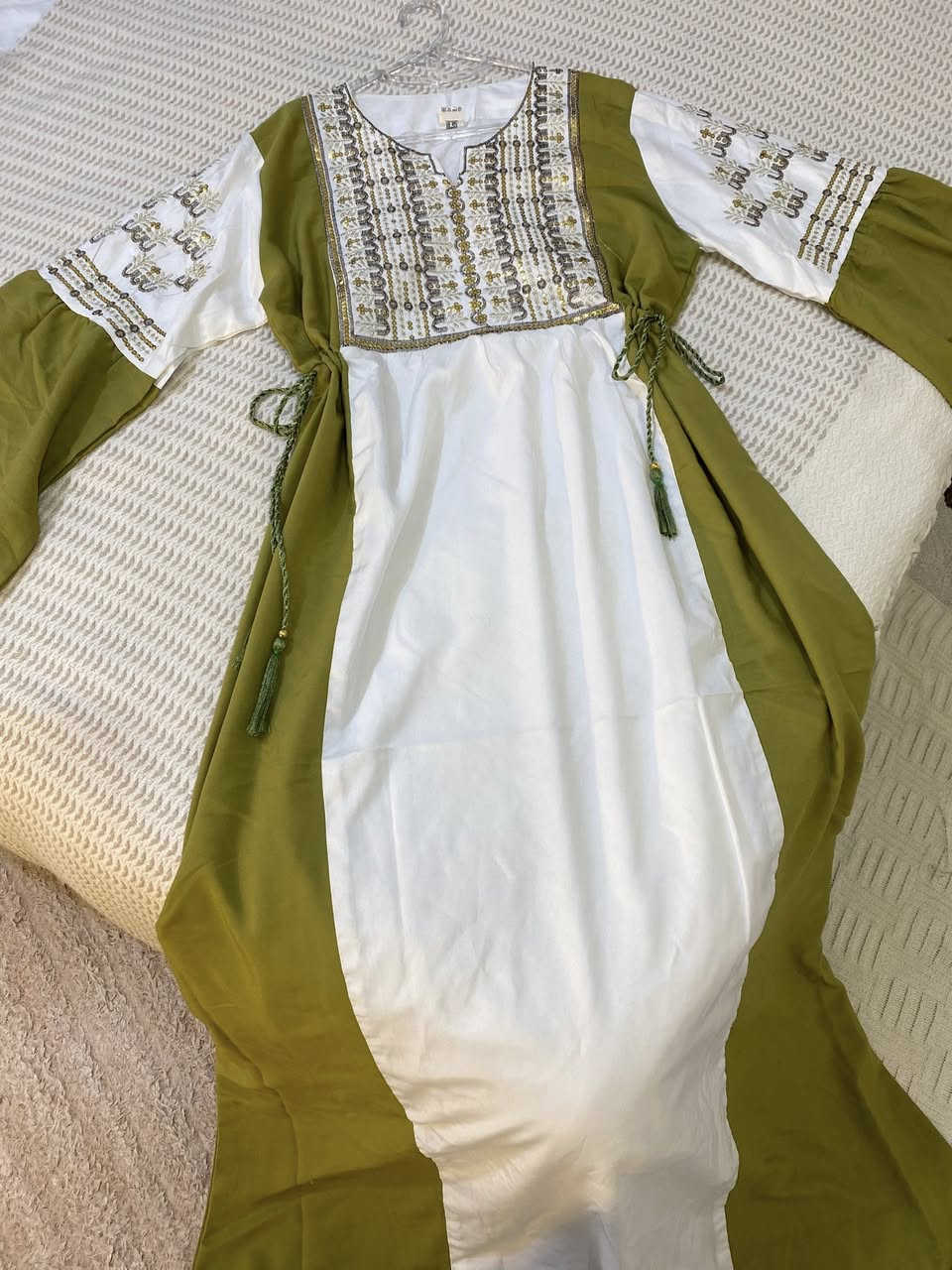 يله حبايبي منو بعده مامشتري للعيد خلي تشوف الموديلات توصيل كل المحافظات العراق متوفر متجر فوفو  دخلو البيج شوفو الموديلات تخبل


**إذا كنت صاحب هذا الإعلان وتريد حذفه لأي سبب، رجاءا أرسل رسالة إلى الدعم الفني**