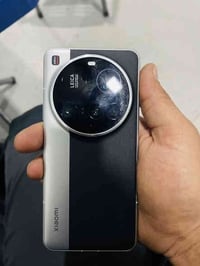 شاومي 15 Ultra   واحد تيرا  نضافة مية بالمية  بطارة 98  مشحون 156 مرة ...