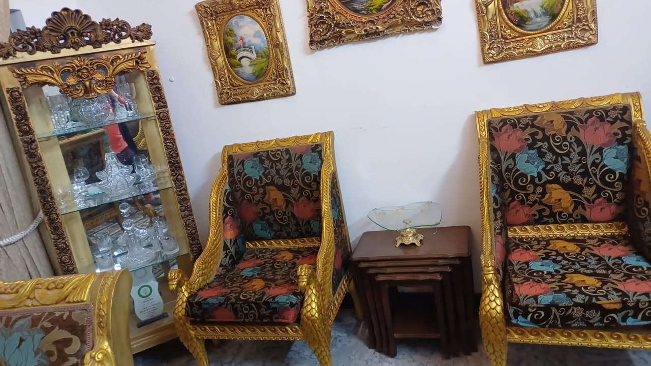 تخم قنفات المصري الرزان ابو تنين جديد ستعمال قليل عشر نفرات بغداد الدوره ***********
