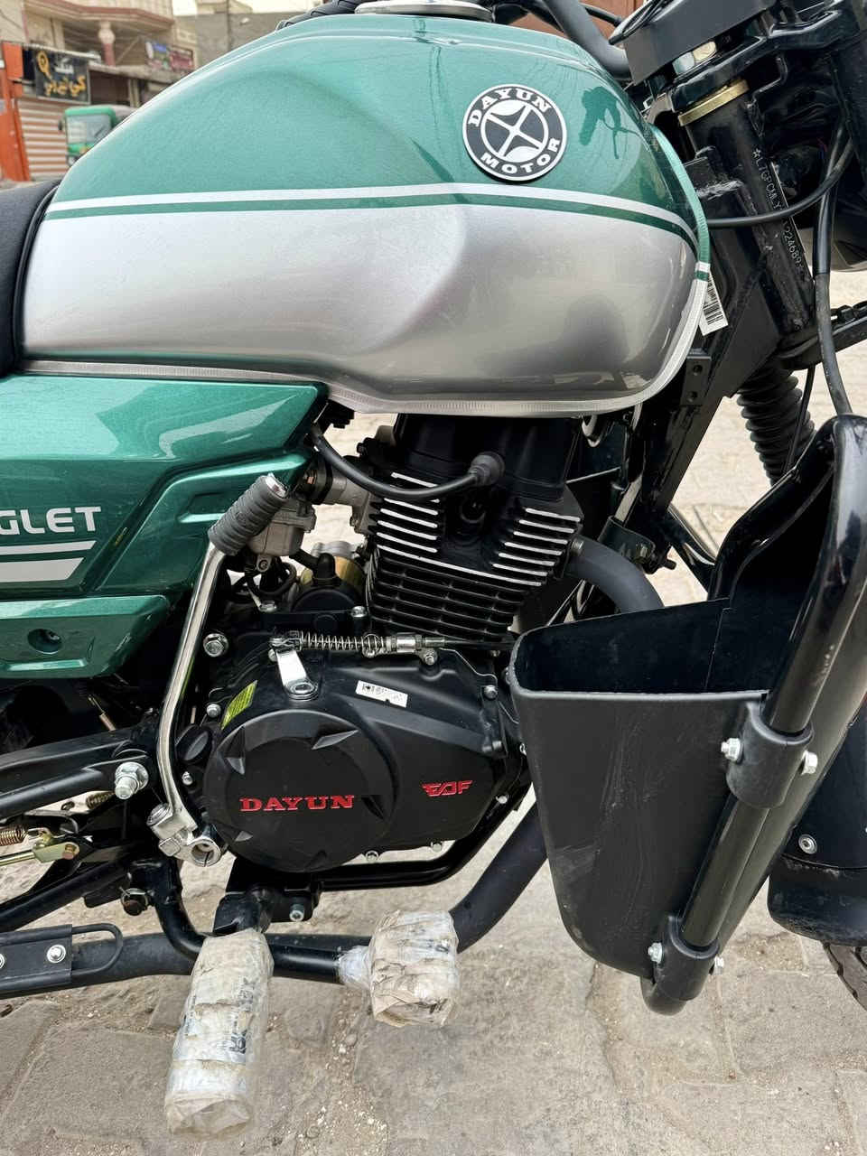 السلام عليكم دايوان كلاسك حديث موديل 2025 جديده زيرو عنوان بغداد السعر مليون ونص يعني *********** اوراق سكنر مكاتبه معرض
