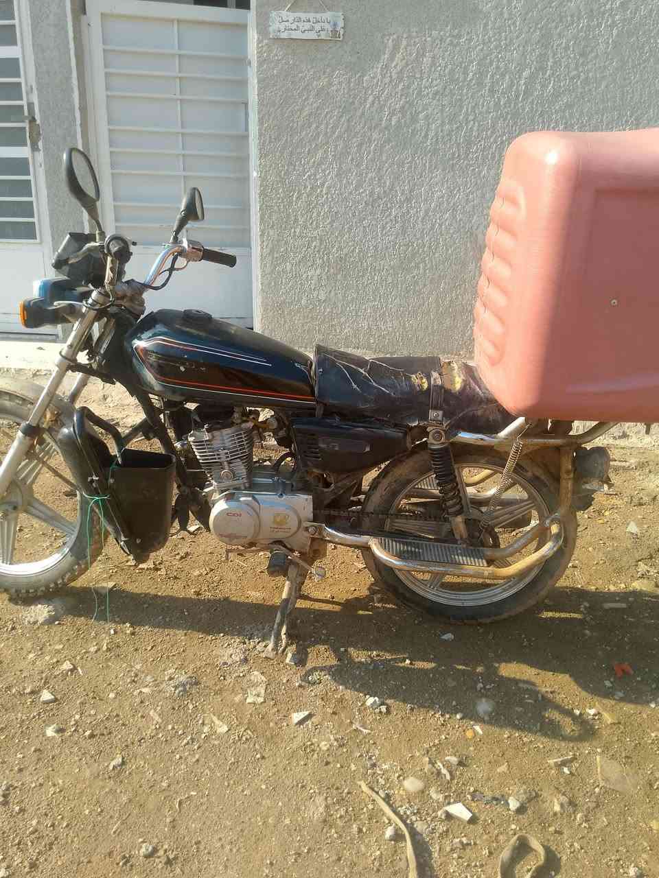 السلام عليكم دراجه يراني 21   4 كير  السعر 275 وبيه مجال المكان الزعفرانية ***********
