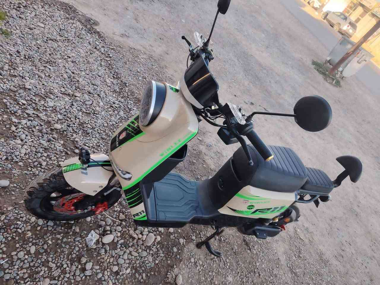 اسلام وعليكم
مكلف بالنشر 
ماطور شحن للبيع
جديد مستخدم شهر واحد فقط
بطاريات جدد
تواير جدد
سويجات 2 وكرت وبصمه
لايت عالي ناصي اشاير
هورن شاحنه جديده مالت الشركه
شاشه جديده مابي اي عطل
دسك جديد
السعر 600 قفل
***********
