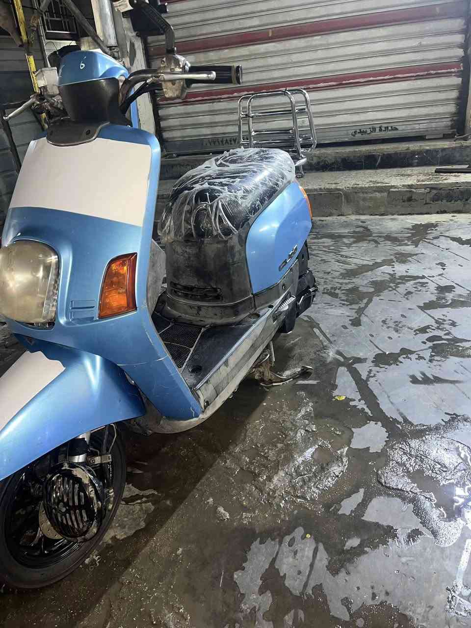 سلام علكم 
دراجه بوليس للبيع
دراجه مكينتها مفتوحه
سلف هندر ْ
دراجه خير من الله سعر ٦٥٠ 
الهاتف :.***********
