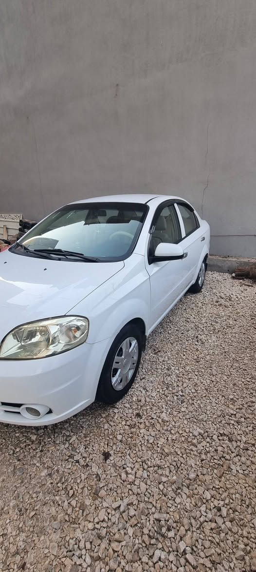 افيو
موديل ٢٠١١ 
رقم نينوى 
محرك مفتوح (استرا)
سيارة مكفوله من الصبغ والضرر 
بيها مكانات تقليم
دبل سويج قفل مركزي 
داخل السيارة (بيج)جديد لوك 
تايرات طخم جديد
صدر السيارة طخم جديد 
جامات اربعه كهربائي 
شاشه اندرويد مع  كامره  خلفيه 
شرط التحويل بأسمي 
سنويه لي ٢٠٢٨ 
السيارة كامله من كل النواحي 
 السعر ٨٥ $
مكان السيارة موصل / برطلة 
***********
