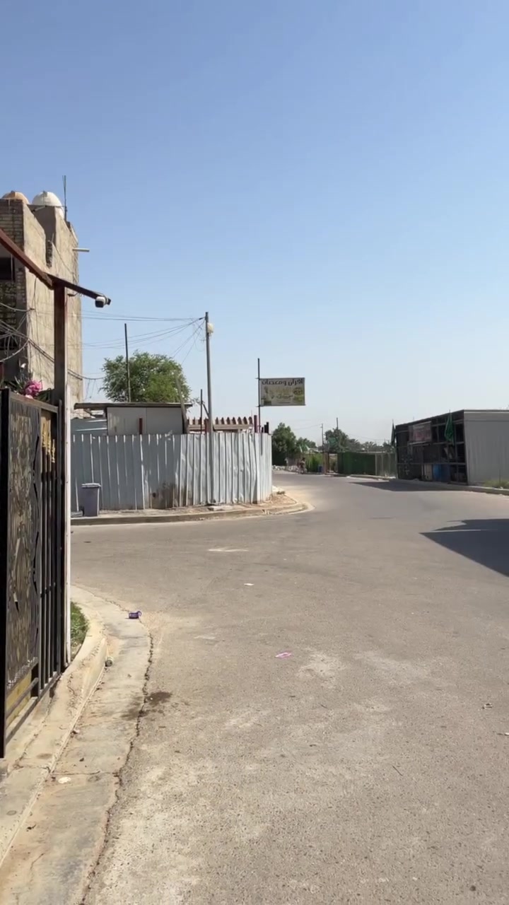 بيت بستان علاي المساحه ١٠٠ عده التشجير الواجه ٤ ومن وره ٧ مدوكنه نزال ١٨
عله شارع رئيسي للاستفسار *********** الرقم بي واتساب
