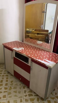 غرفة نوم • نظيفه • ما بيه كسر