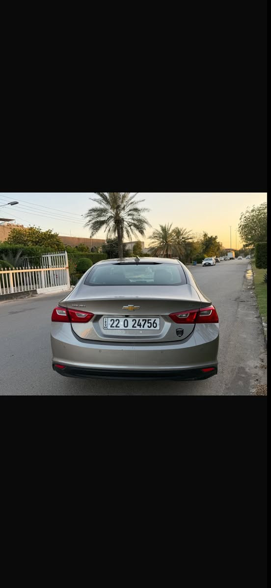 السلام عليكم
شوفرليت ماليبو 2024 LT 
الحالة: ممتازة / جاهزة للاستخدام
الموديل: 24
ماشيه 43 الف ميل 
المواصفات: مكيف بارد ❄️ 
، شاشة، كاميرا،  بصمه ، تشغيل عن بعد 
، كشنات كهرباء ، تحديد مسار 
وبعد اكو هواي مواصفات 
السعر: 123
📍 الموقع: بغداد حي الجامعه شارع الربيع 
📞 للاستفسار:
*********** او *********** 
السياره حادثها ابواب جهه السايق بدون ايرباك بدون دواخل جديده بمعنى الكلمه
