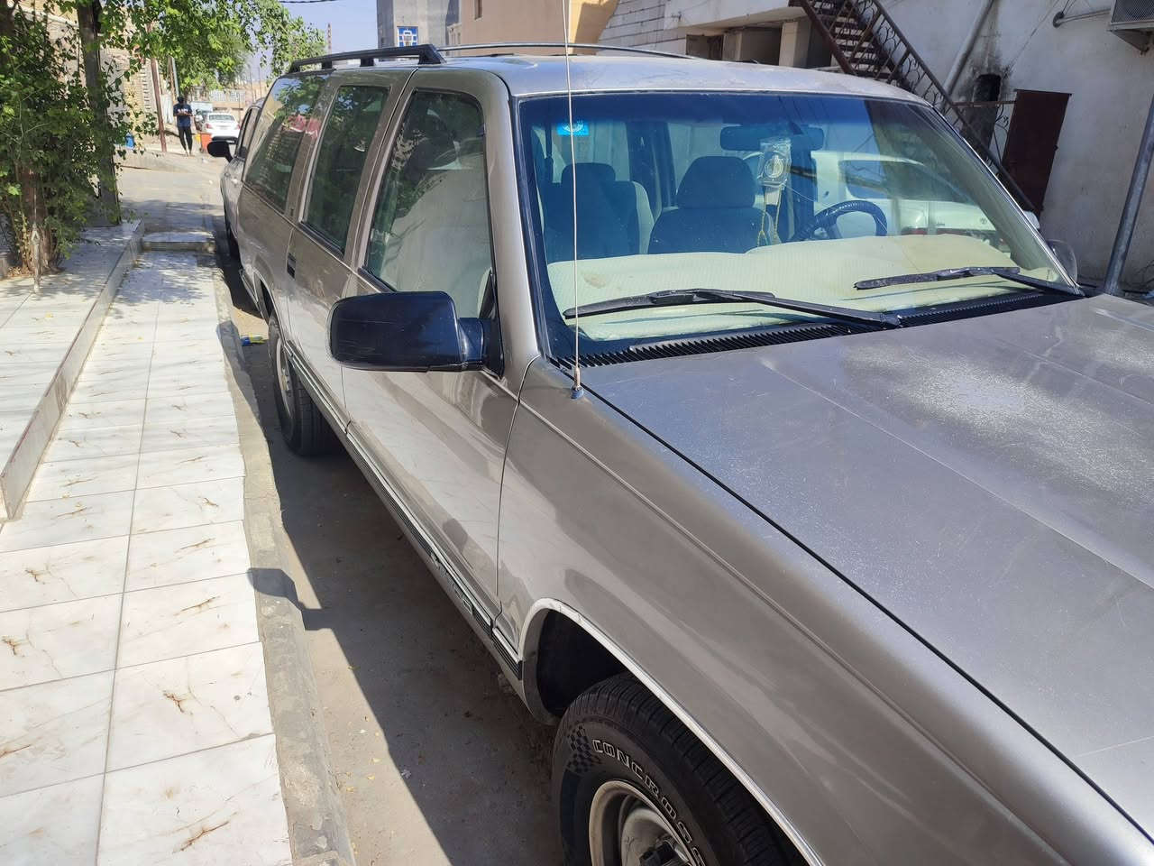 بهبهان للبيع موديل ٩٨ السعر ٦٥ ورقة رقم انكليزي بغداد سيارة نظيفة باسمي مداور ثاني يوم مكاني الناصرية م/ ***********
