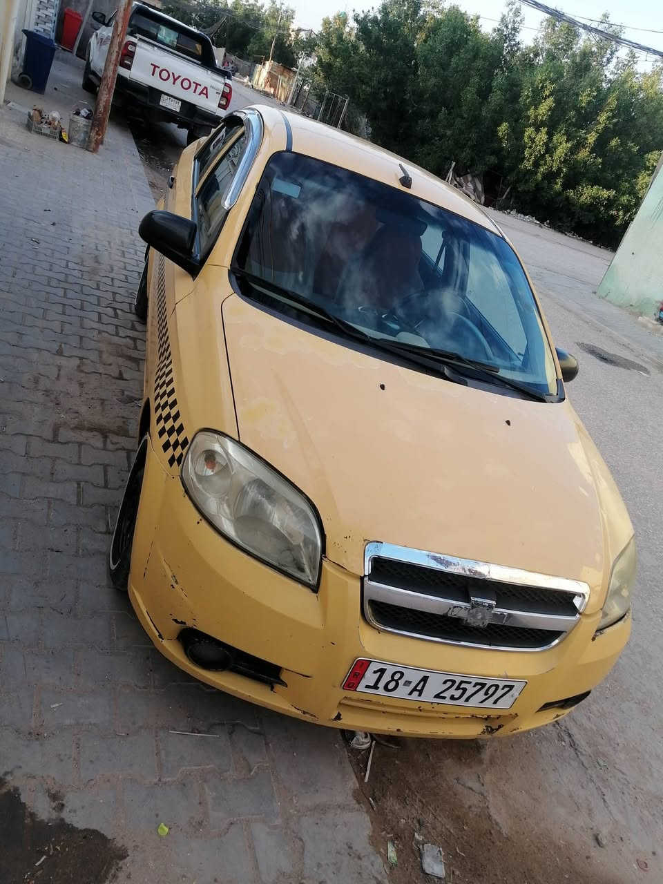 السلام عليكم افيو البيع مديل ١١ كفاله من الضربه بيه قطعتين صبغ تبريد ثلج كير ومكينه جدد رقمه بابل السنويه آل٣٠  الكهربايات كله شغاله تخم تاير جديد  مصفره هية وغرامات مكانه نجف السعر ٤٧ وبيه مجال ***********
