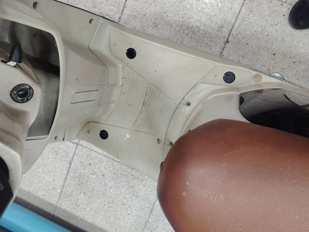 لبيع دراجة ماكس بوليس نضافتة محركة كشرة 100 ٪تخبل سعرها ٧٥٠الف شراي يخابر خادم ***********
