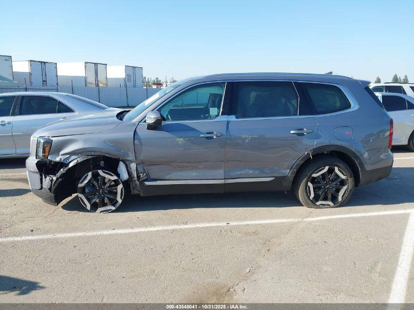 KIA TELLURIDE S 2025
السعر :  حسب مزاد
تاريخ المزاد :   12/23   
المسافة المقطوعة: 2331mi
الضرر : حسب الصور المرفقة 
شراء سيارات تحت الموديل لمن لديه كتاب ضباط 
لو كتاب دبلوماسي 
#بالامكان ادخالها #بكتاب ذوي #الشهداء باعفاء كمركي مع اعفاء الرقم 

🔺نتكفل بالسيارة لحين وصولها 
🔺اي استفسار مراجعة المكتب 
🔺 اوقات العمل كل ايام الاسبوع من الساعة ال 5 عصراً ماعد يوم السبت و الاحد عطلة المزاد
🔺 عملنا شراء السيارات من المزادات الامريكية والكندية
🔺لدينا تقرير Carfax مجاني لفحص السيارة قبل دخولها المزاد 
🔺نشحن الى دبي و عمان و البصرة و كردستان و تركيا  
🔺لدينا ورشة تصليح في دبي 
🔺لدينا معقب لتخليص السيارات (حرة  او ذوي الشهداء ) و ايصالها الى الزبائن
📍العنوان النمرود #قرية_السيد_حمد 
☎️ للاستفسار الاتصال على الرقم
عمر سعد
*********** :📞 
*********** :📞
ابو عمر
***********:📞
