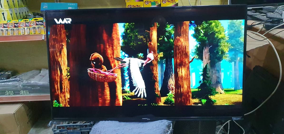 تەلەڤیزۆنی جەنەڕاڵ ماکس قەبارە 43
زۆر خاوێنە نرخی 100000 لە هەولێرە
پەیوەندی بکەن بە واتساپ *********** أربيل, العراق
